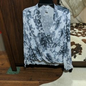 H and M semi fitted blouse